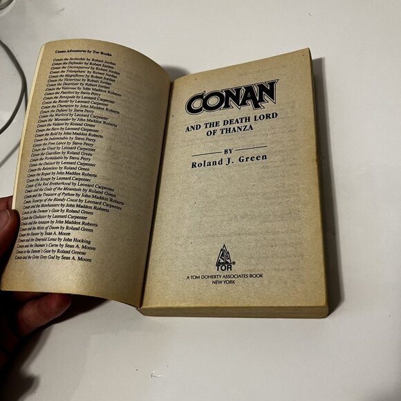 Conan And The Death Lord Of Thanza 1st Edition 1997 Roland Green TOR Books GUC - Picture 8 of 9